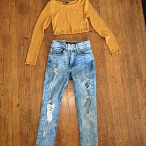 Express women's high rise ripped jeans.